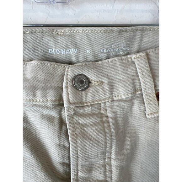 Old Navy Sz 16 Cream Higher High Rise Sky Hi A Line Secret Smooth Pockets Shorts - Picture 3 of 8